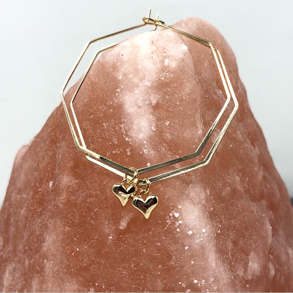 NEW 14K Gold Plated Octagonal Hoop Earrings with Gold Plated Mini Hearts